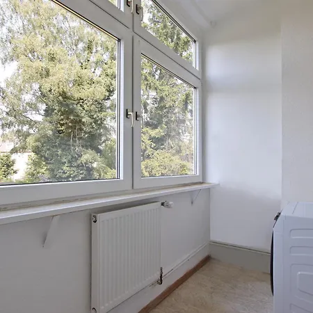 דירה Feel Good And Rest Well - For Workers And Tourists 1-4 Person - Wifi - Smart Tv - Garden *